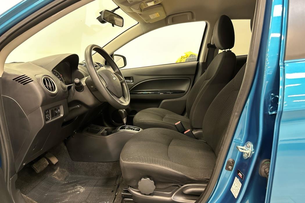 MITSUBISHI Space Star 2016