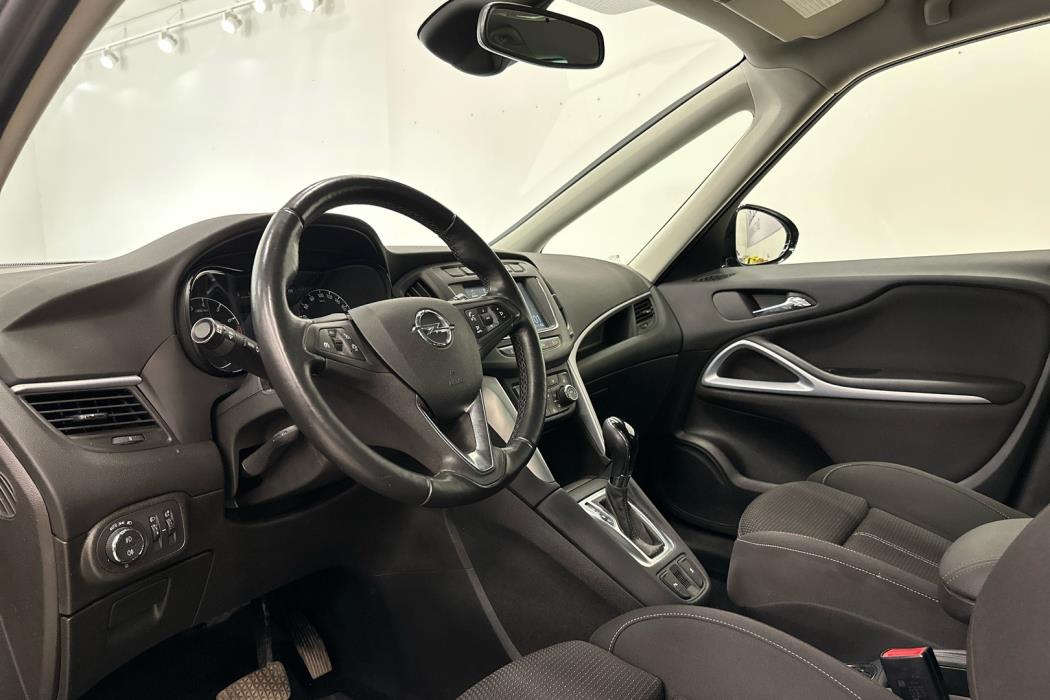 OPEL Zafira 2019