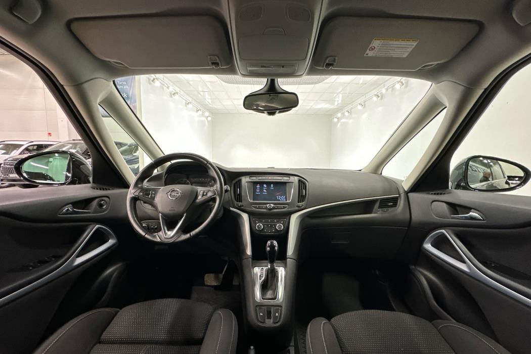 OPEL Zafira 2019