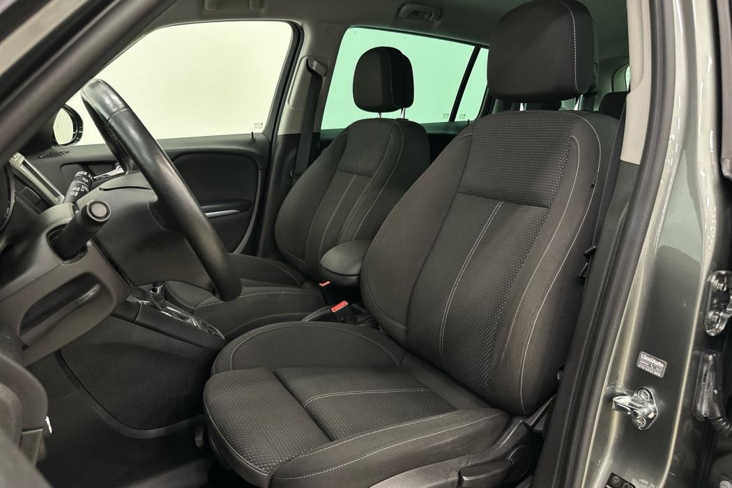 OPEL Zafira 2019