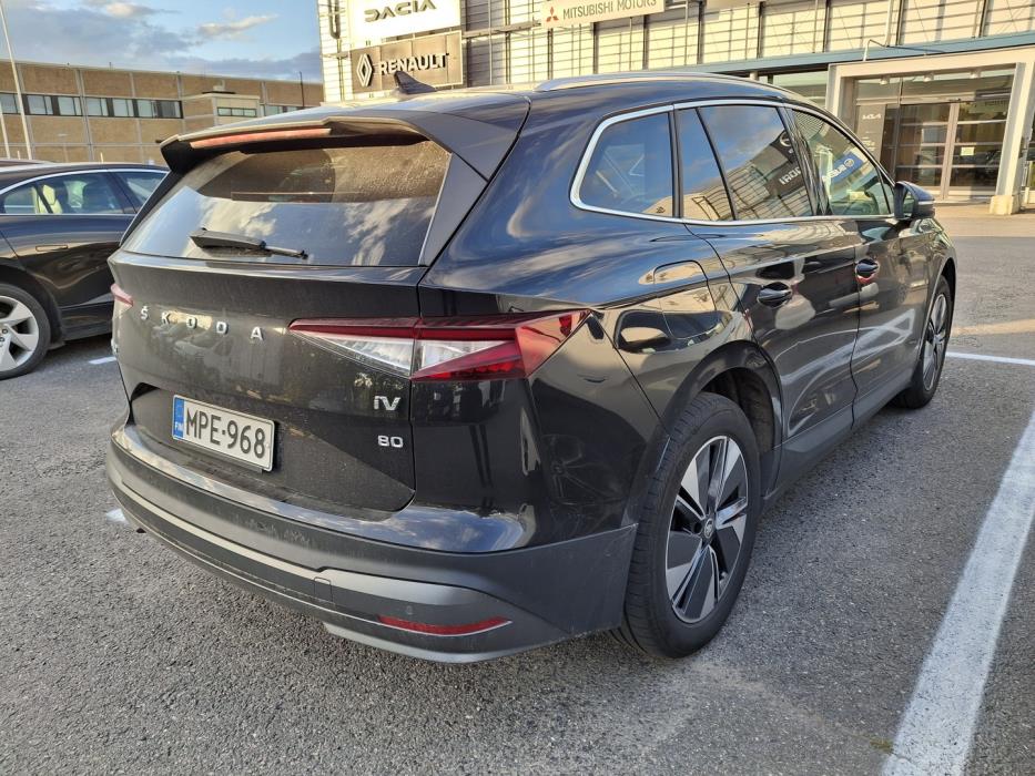 SKODA Enyaq 2023