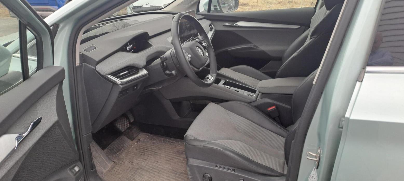 SKODA Enyaq 2024