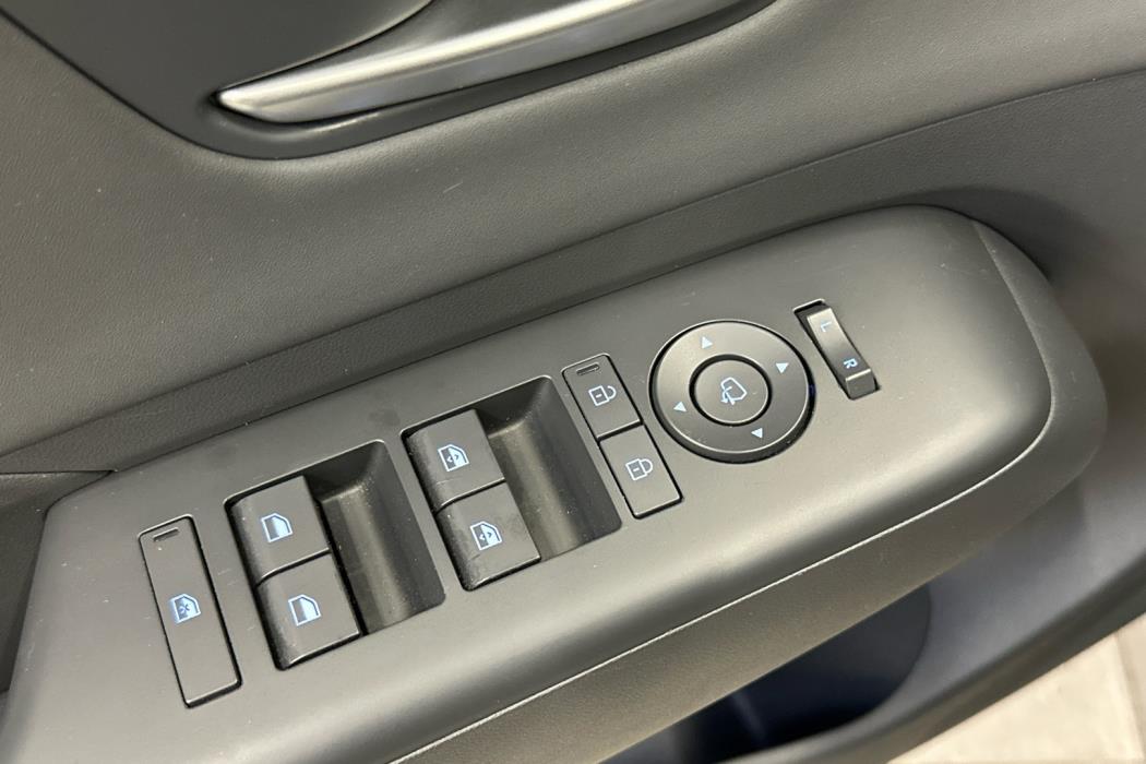 HYUNDAI KONA 2024
