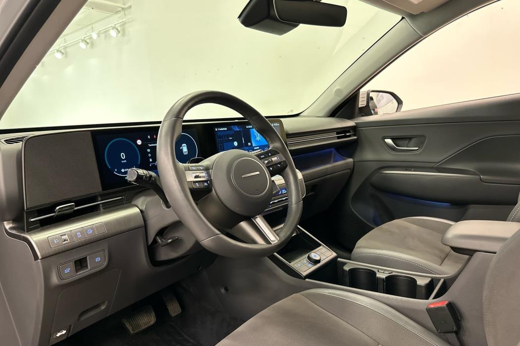 HYUNDAI KONA 2024