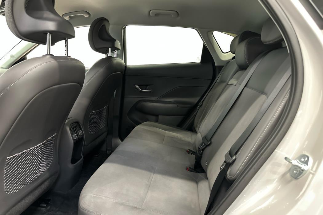 HYUNDAI KONA 2024