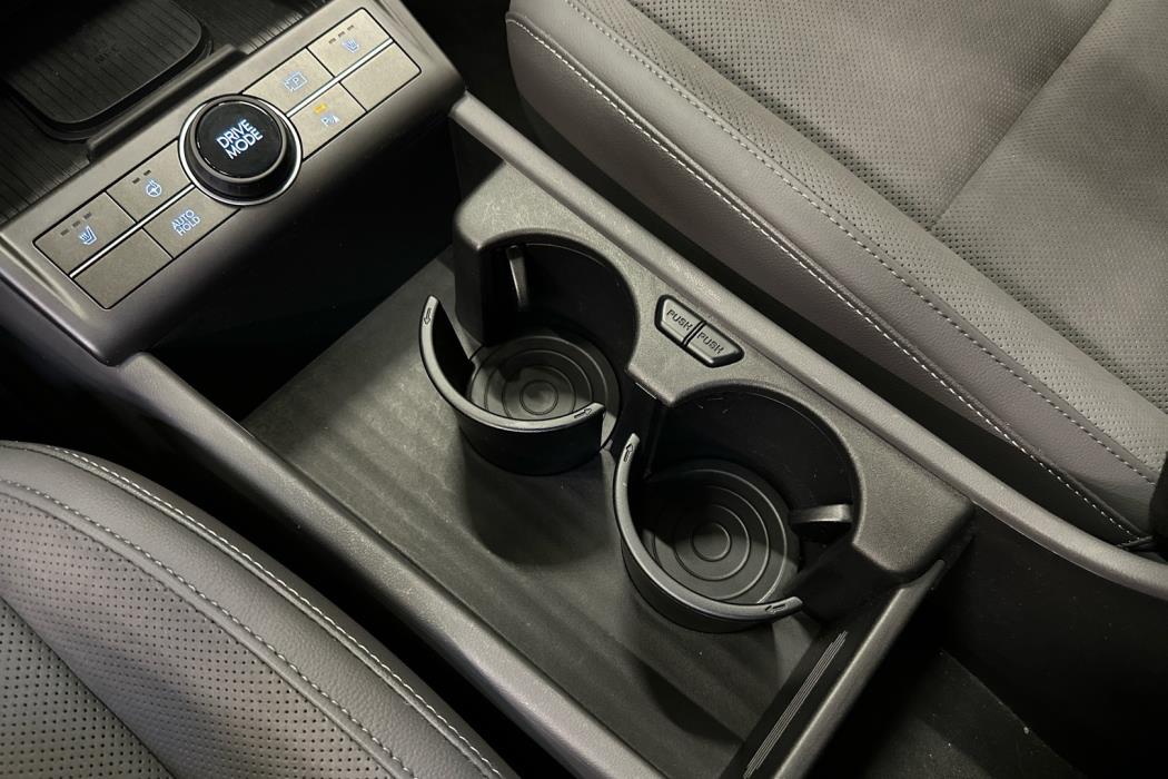 HYUNDAI KONA Electric 2025