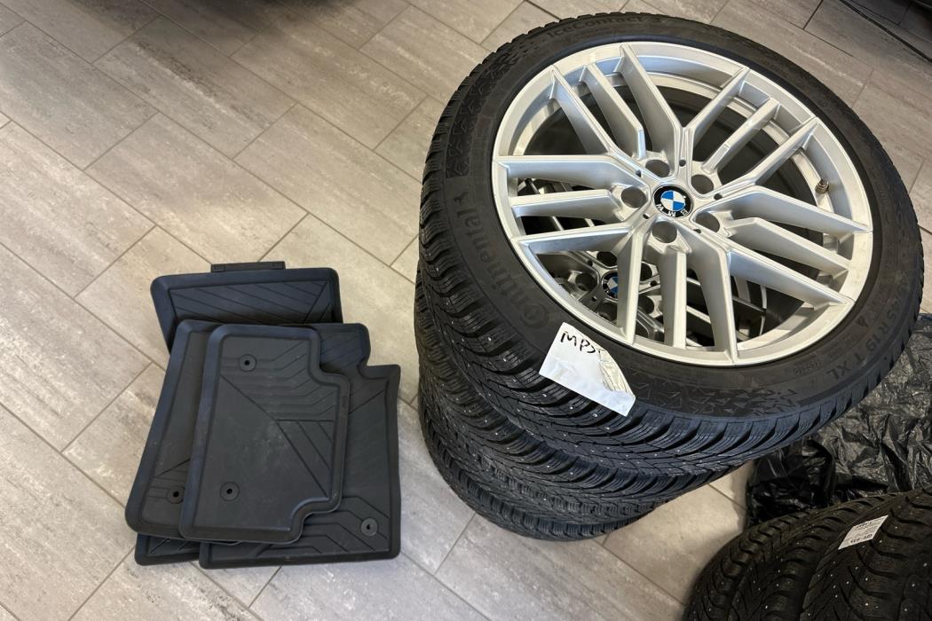 BMW 550 2024