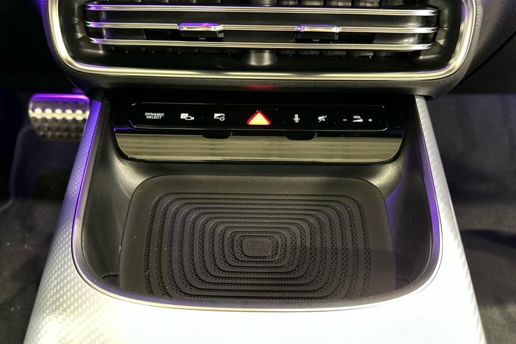 MERCEDES-BENZ CLA 2026