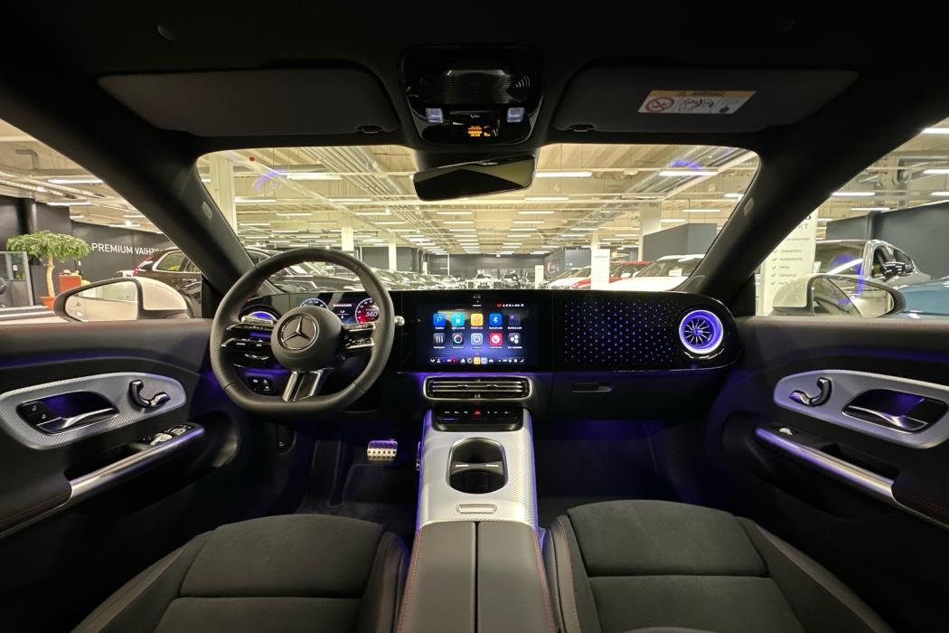 MERCEDES-BENZ CLA 2026