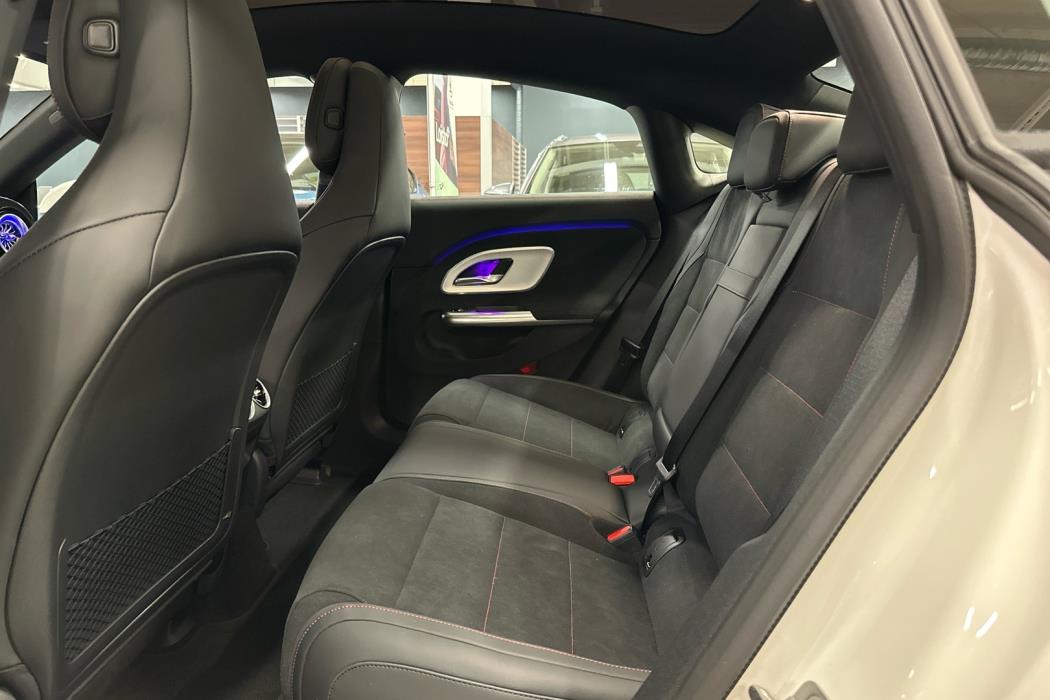 MERCEDES-BENZ CLA 2026