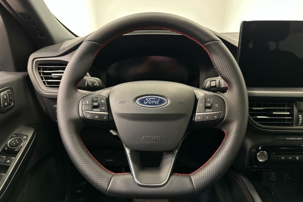 FORD Kuga 2026