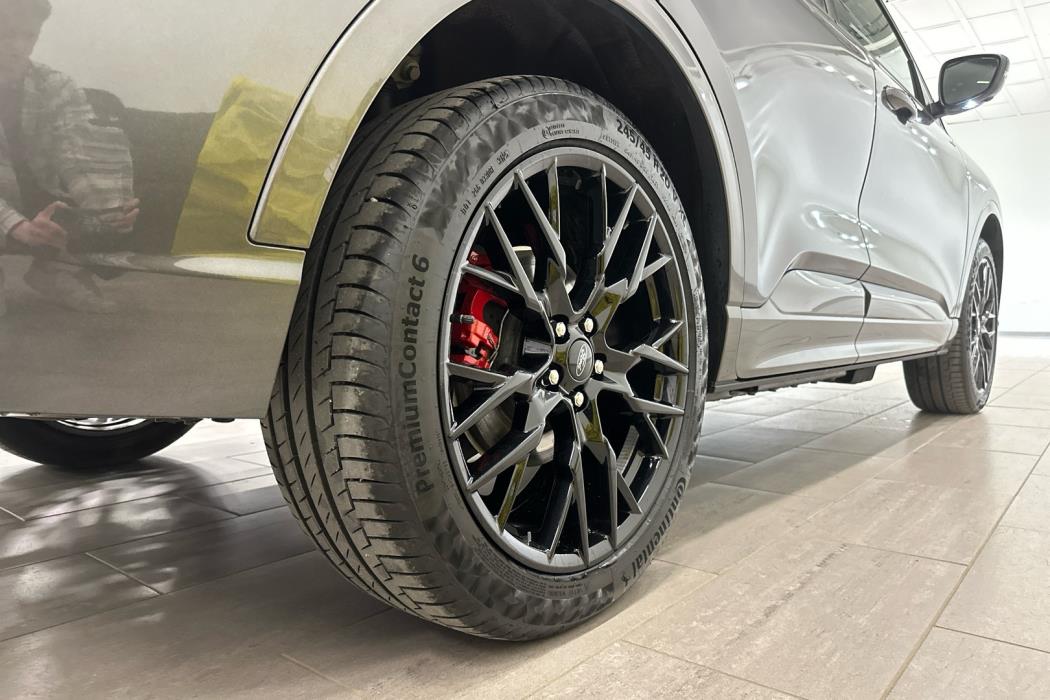 FORD Kuga 2026