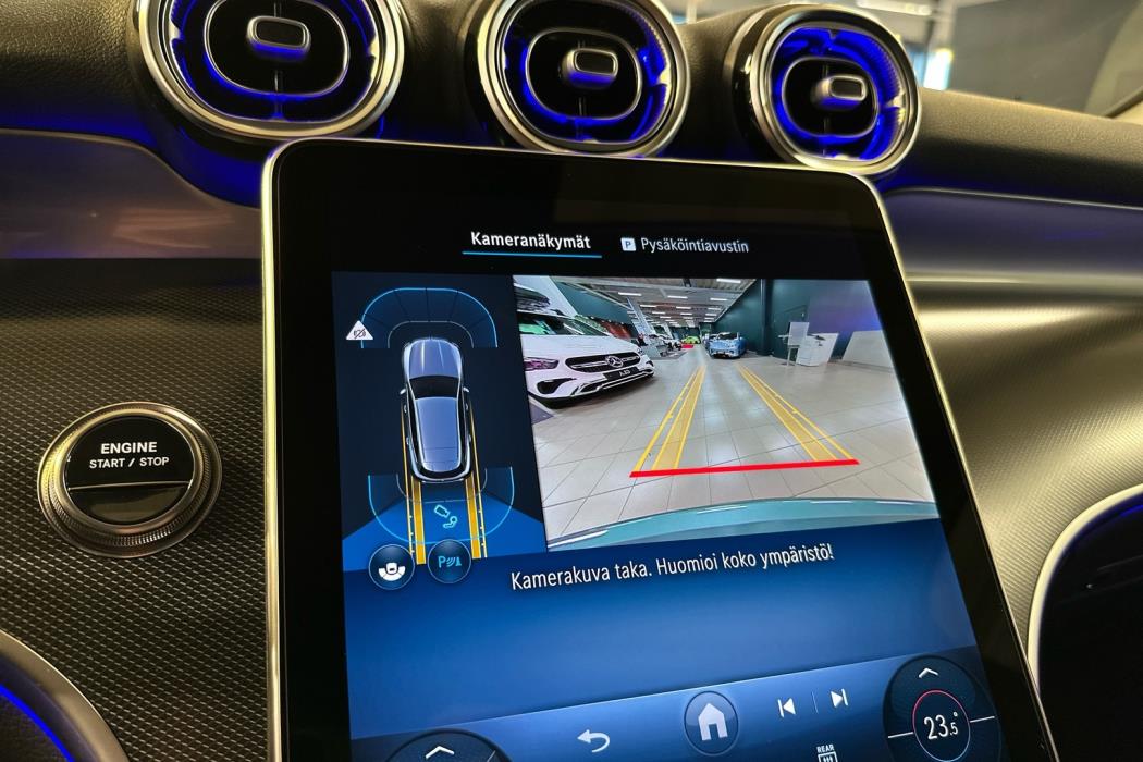 MERCEDES-BENZ GLC 2025