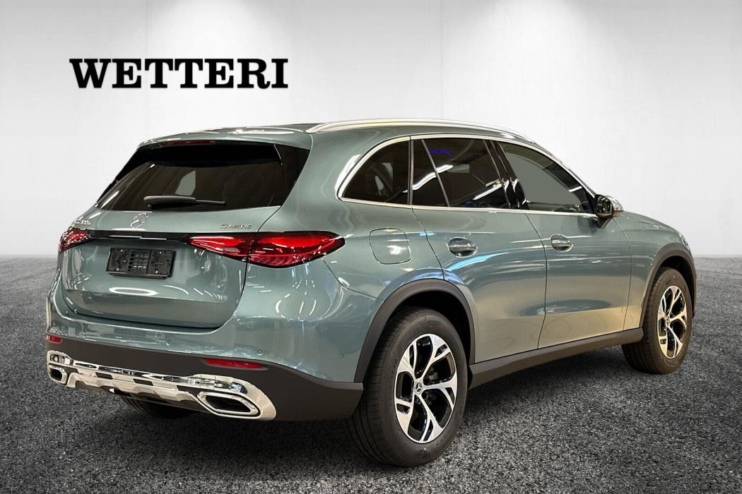 MERCEDES-BENZ GLC 2025