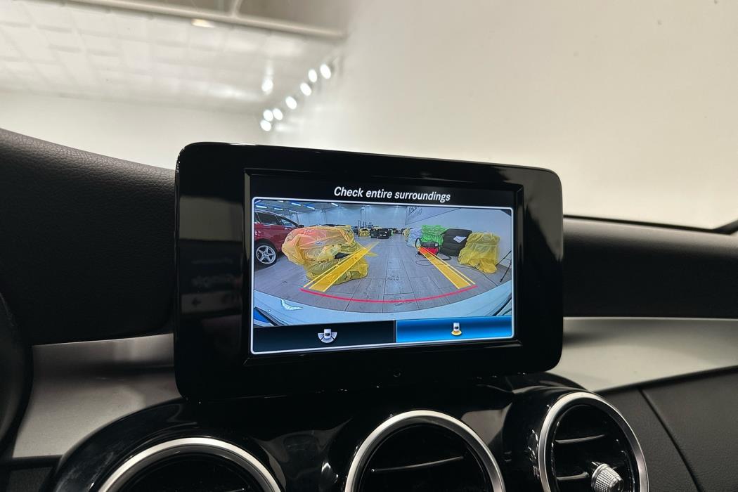 MERCEDES-BENZ C 2020