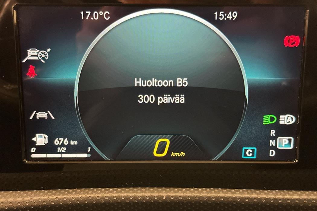 MERCEDES-BENZ A 2020