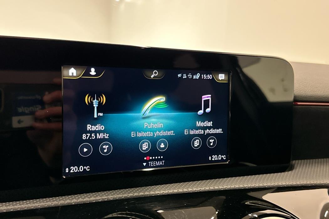 MERCEDES-BENZ A 2020