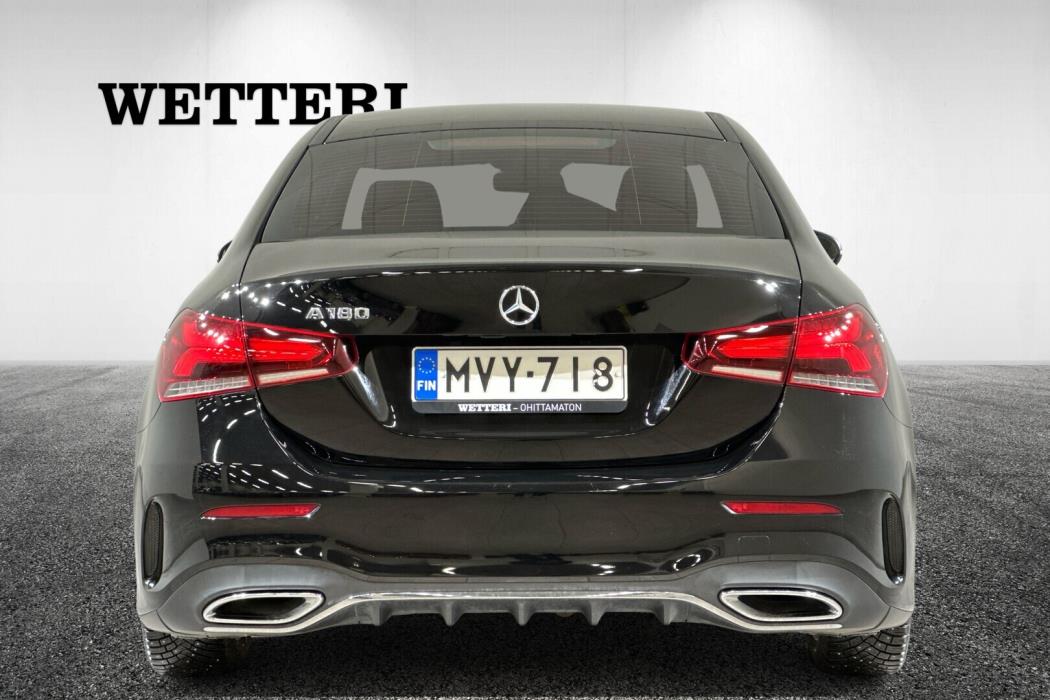 MERCEDES-BENZ A 2020