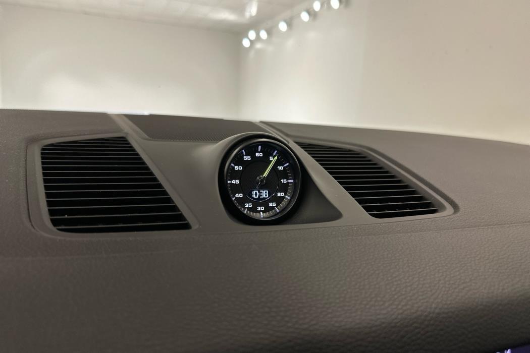 PORSCHE Cayenne 2021