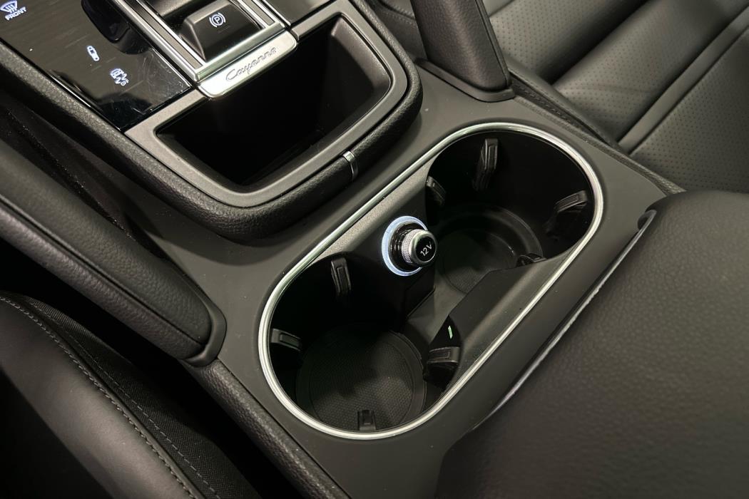 PORSCHE Cayenne 2021