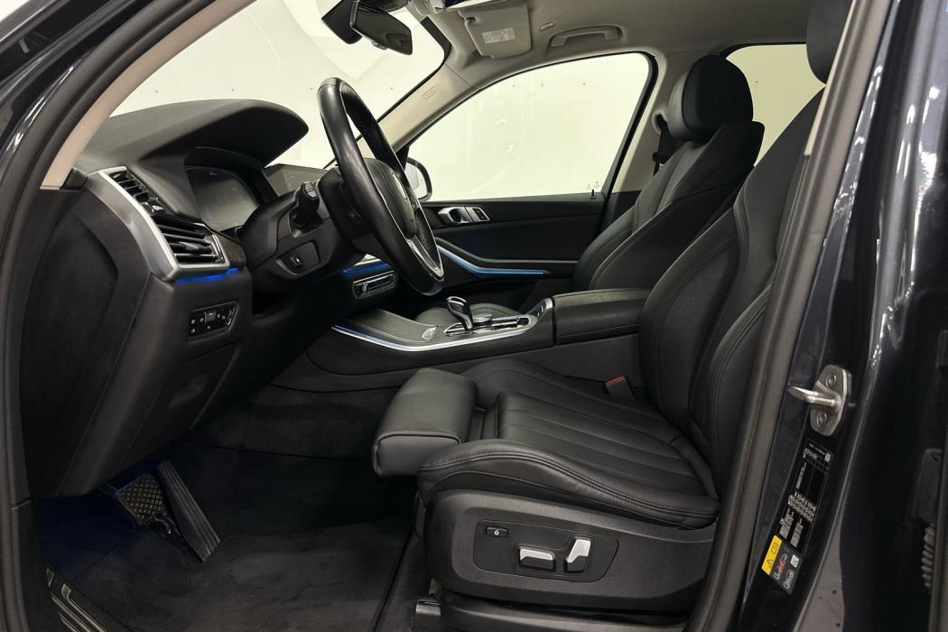 BMW X5 2021