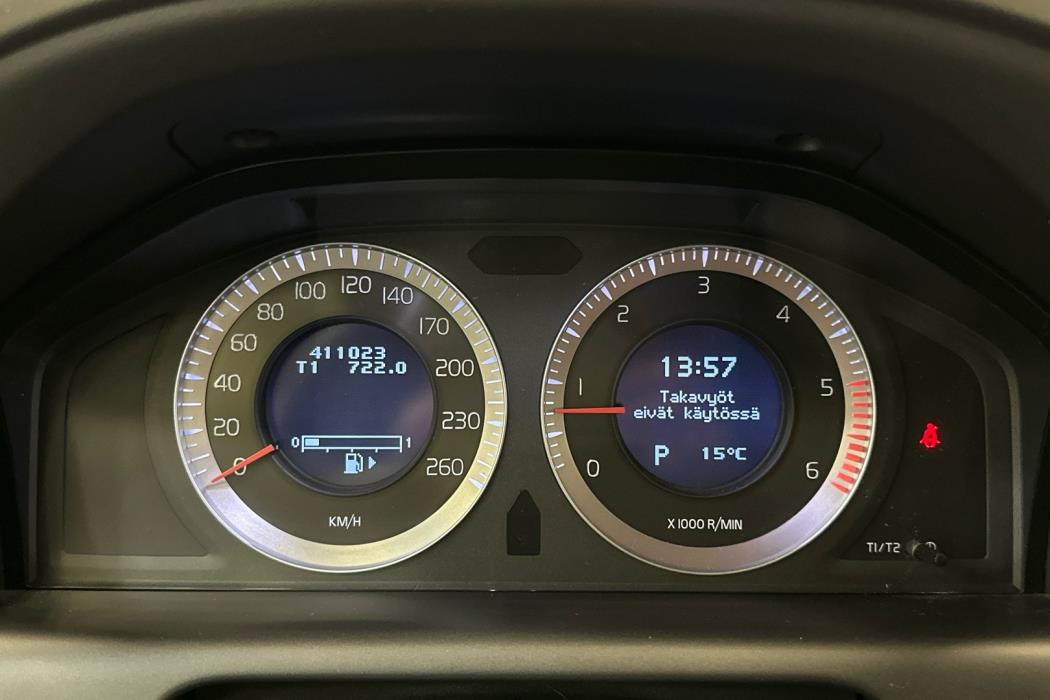 VOLVO XC60 2010