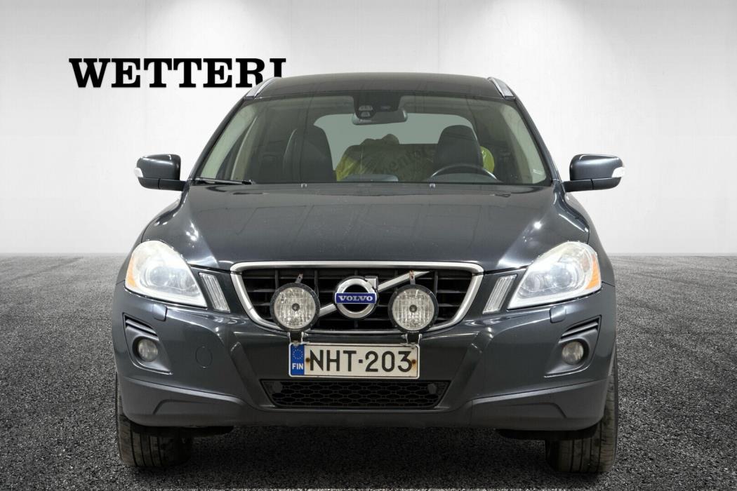 VOLVO XC60 2010