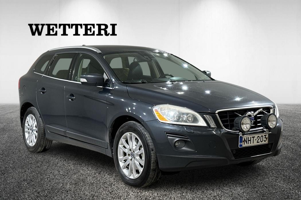 VOLVO XC60 2010