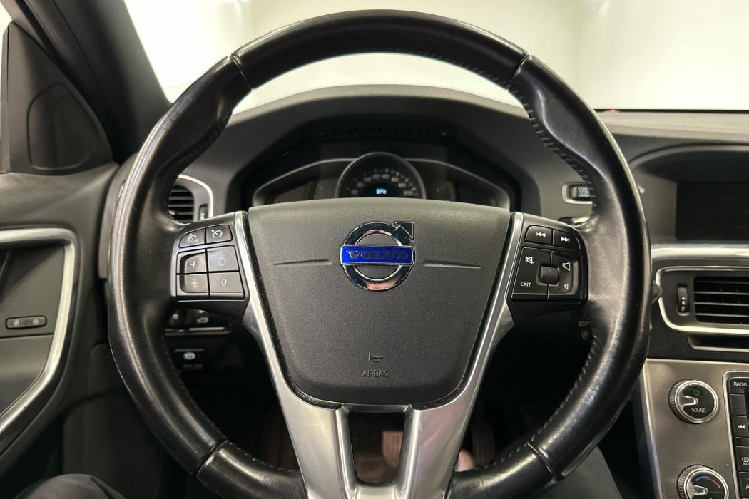 VOLVO V60 2014