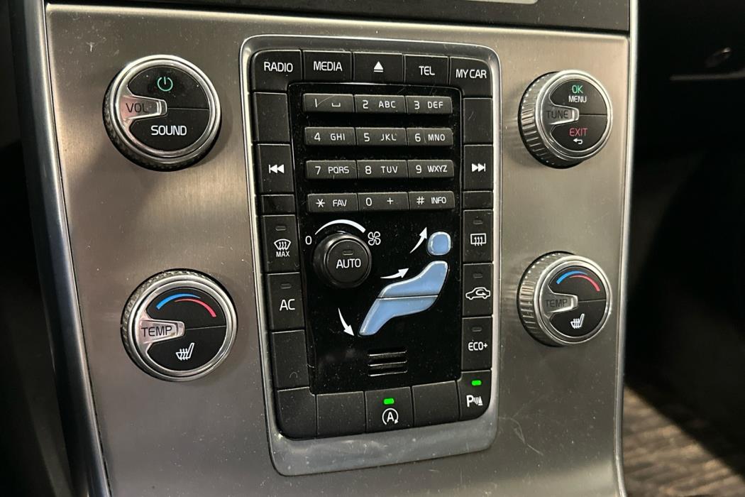 VOLVO V60 2014