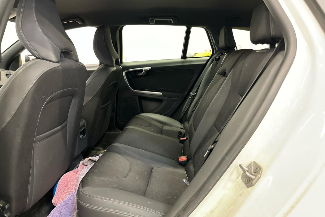VOLVO V60 2014