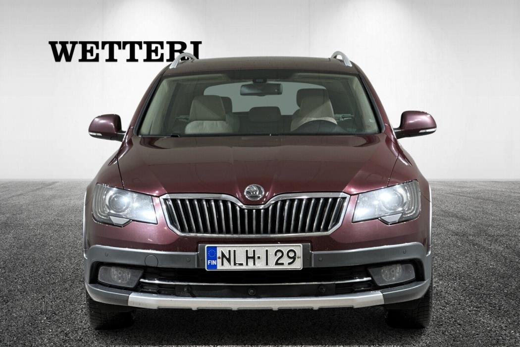 SKODA Superb 2014