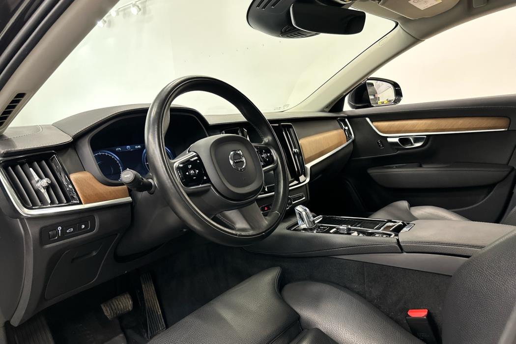 VOLVO S90 2019