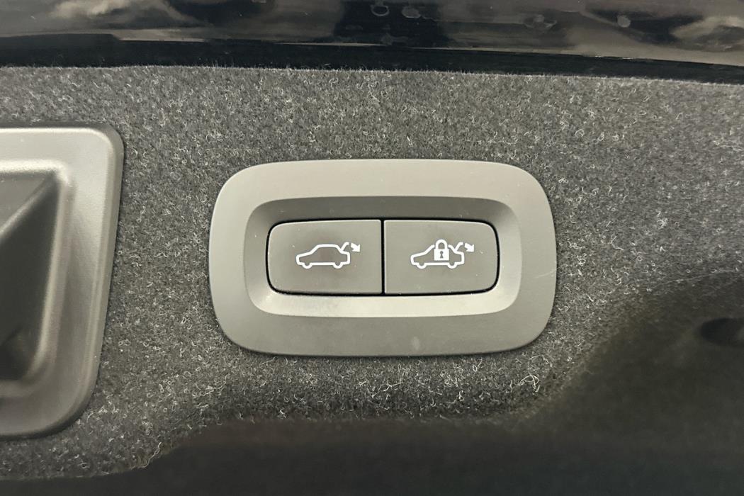 VOLVO S90 2019