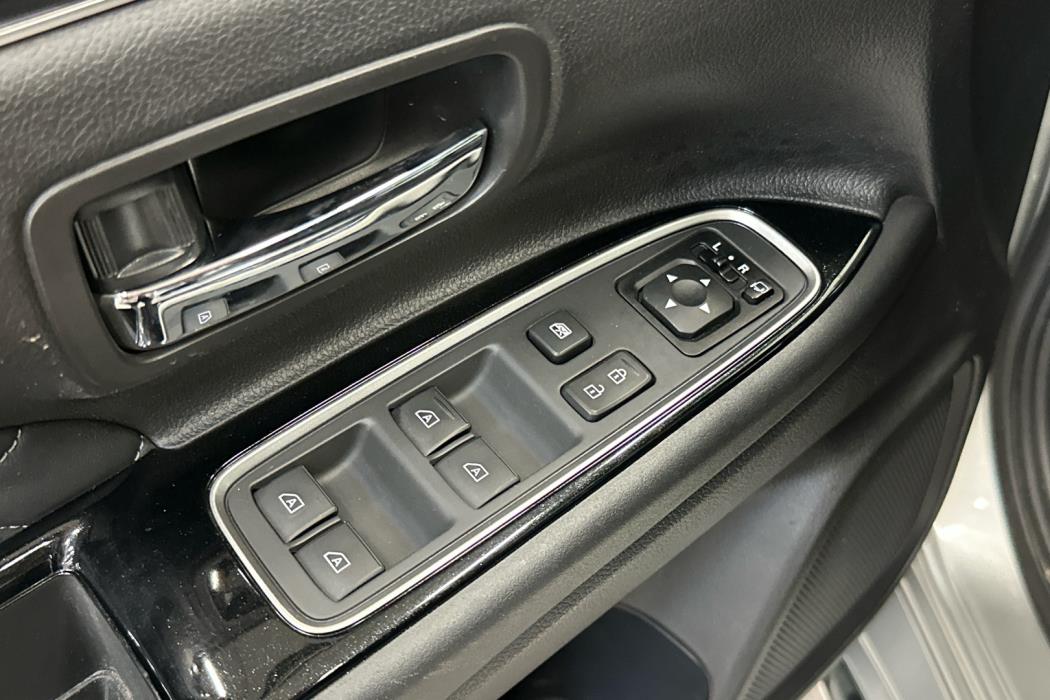 MITSUBISHI Outlander PHEV 2019