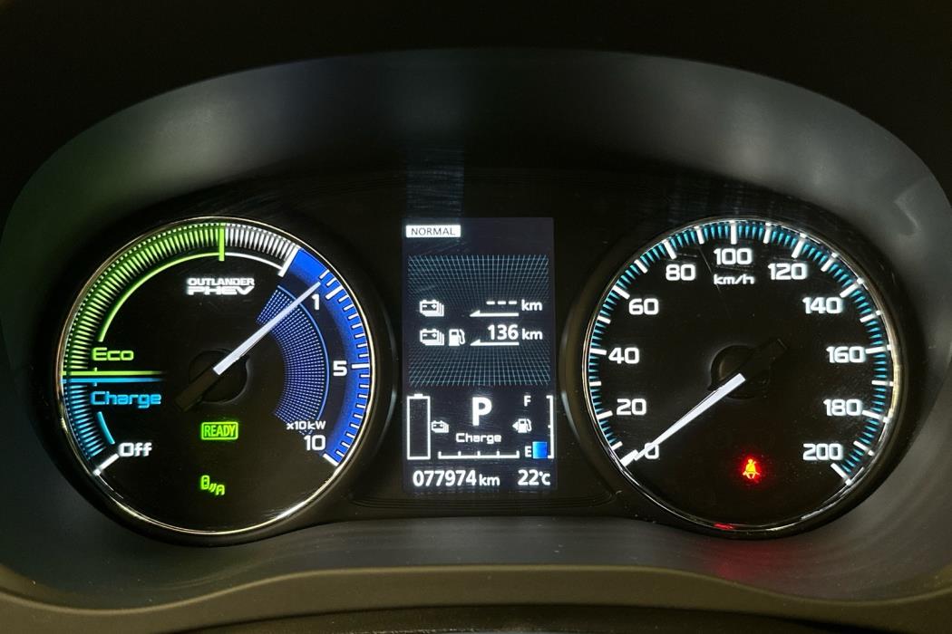 MITSUBISHI Outlander PHEV 2019