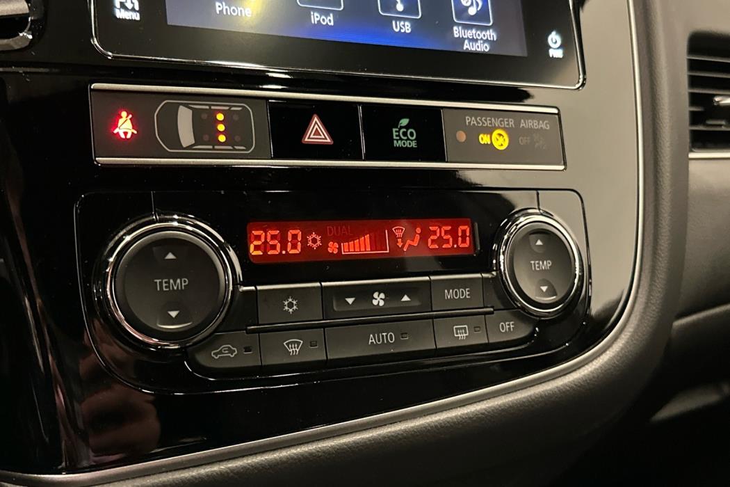 MITSUBISHI Outlander PHEV 2019
