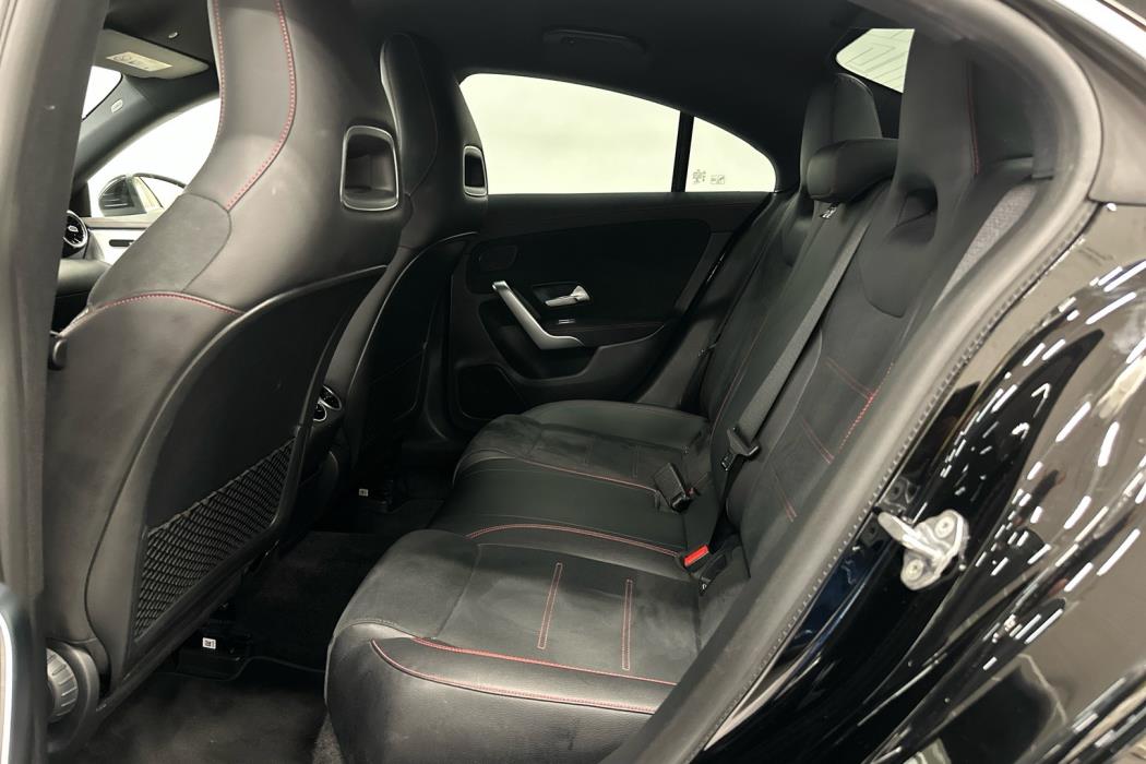 MERCEDES-BENZ CLA 2019