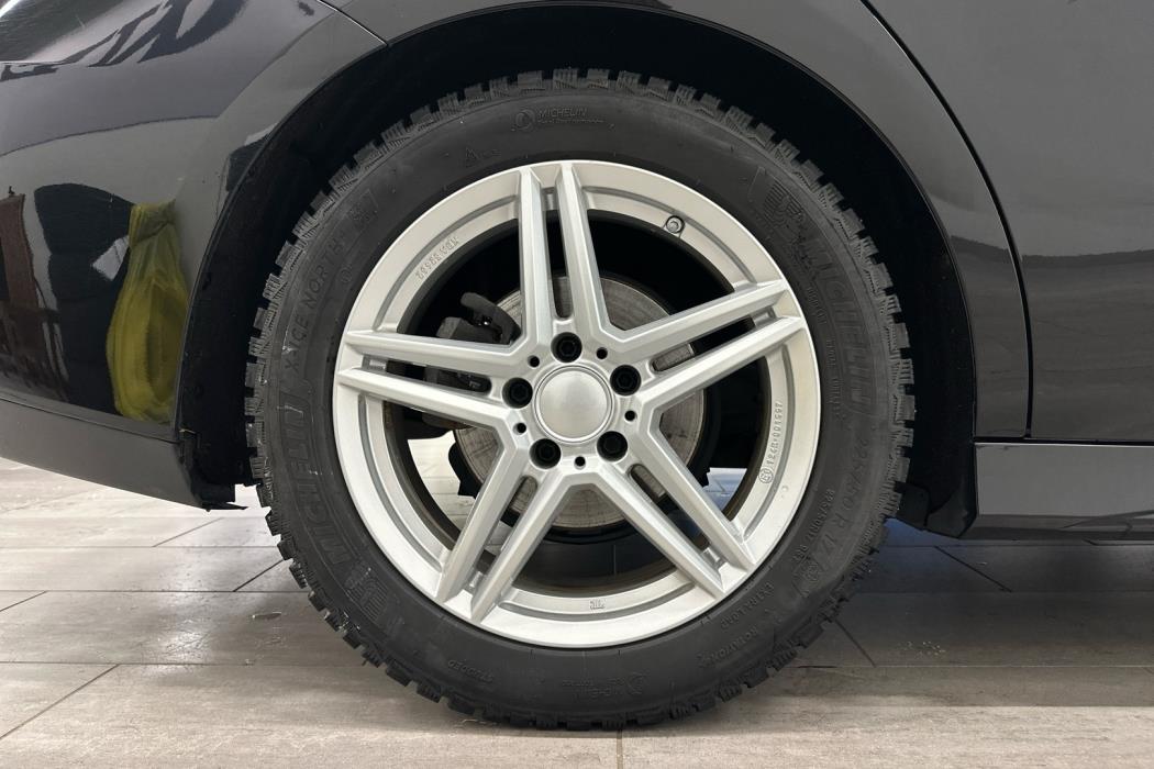 MERCEDES-BENZ CLA 2019