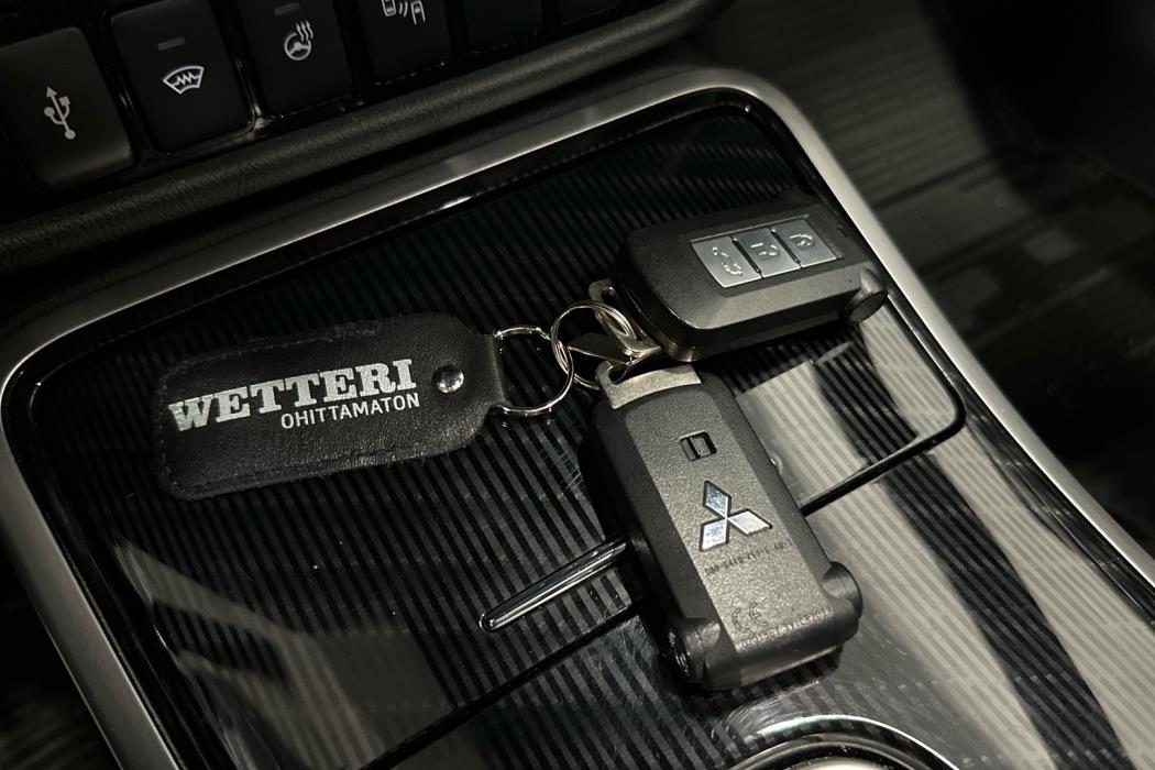 MITSUBISHI Outlander PHEV 2021