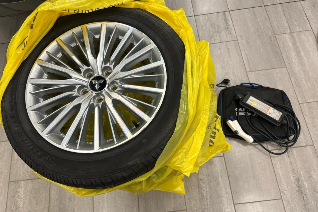 MITSUBISHI Outlander PHEV 2021