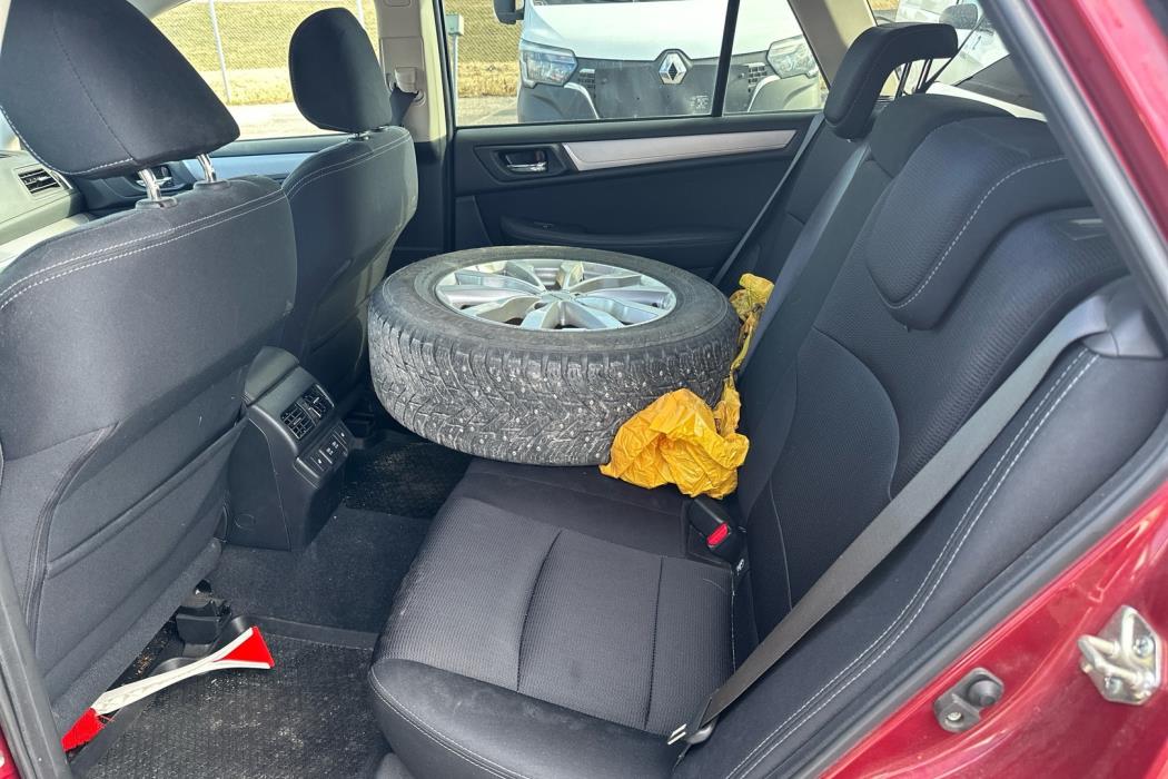 SUBARU Outback 2021