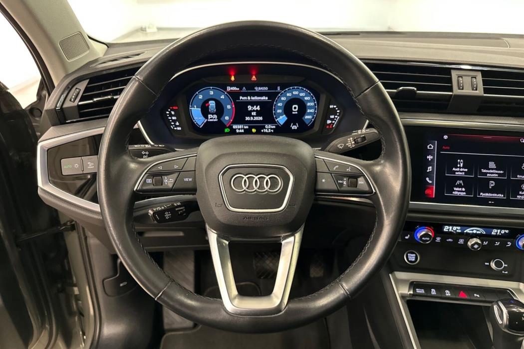 AUDI Q3 2022