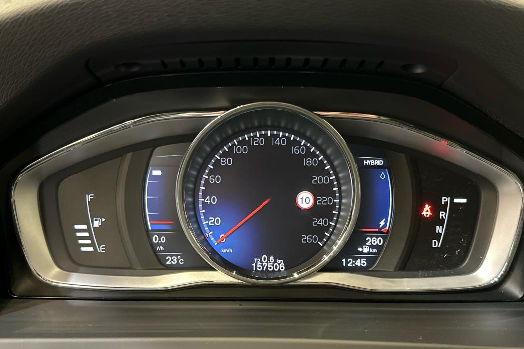 VOLVO V60 2018