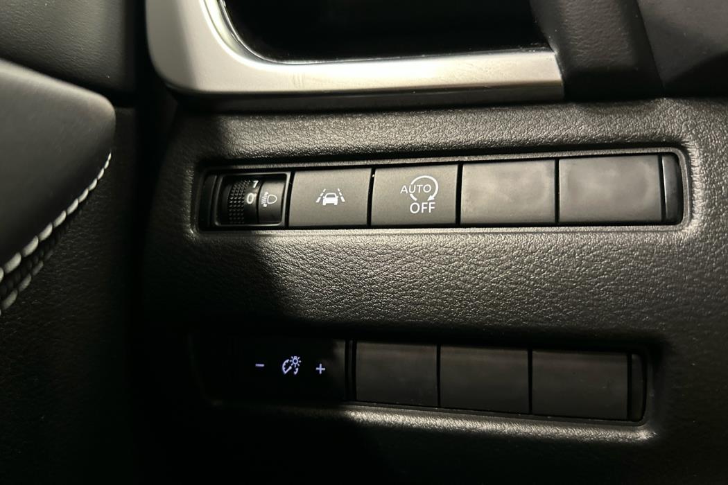NISSAN Qashqai 2024