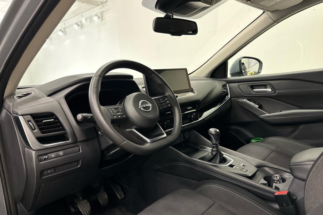 NISSAN Qashqai 2024