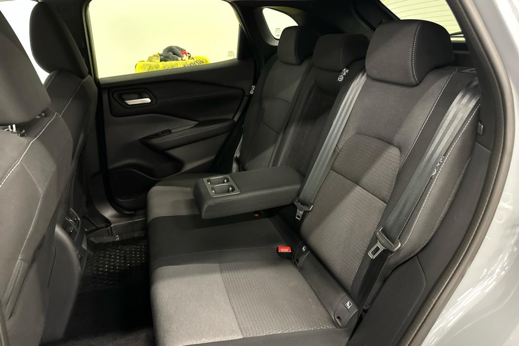 NISSAN Qashqai 2024