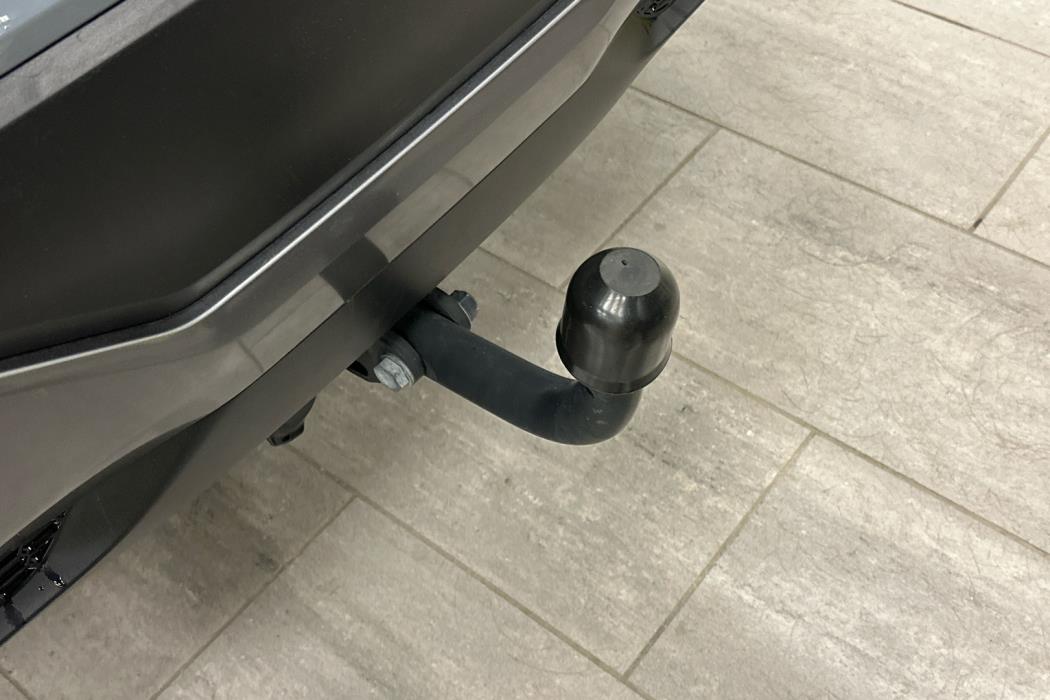 NISSAN Qashqai 2024