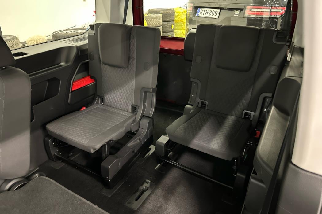 VOLKSWAGEN Caddy Maxi 2024