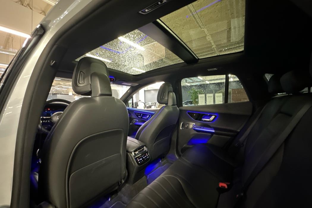 MERCEDES-BENZ EQE SUV 2023